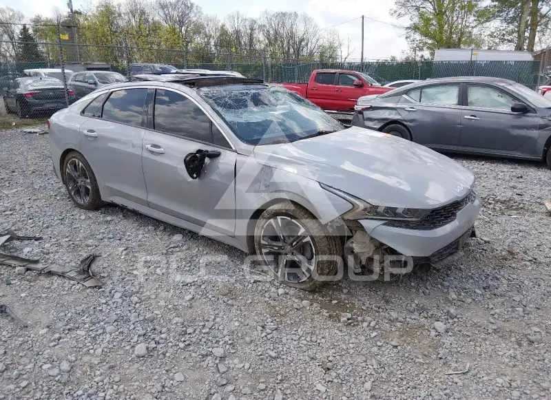 2022 KIA K5 photo