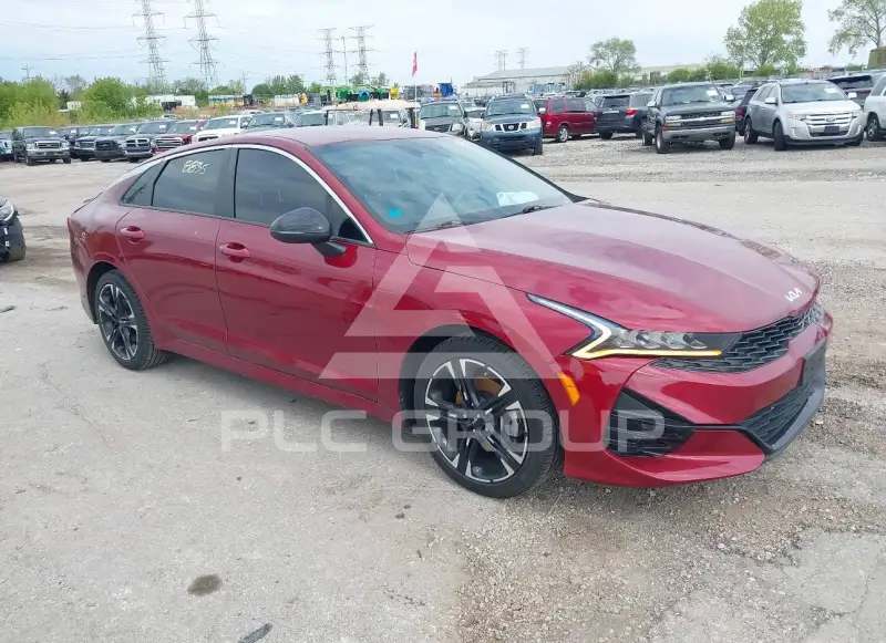2022 KIA K5 photo