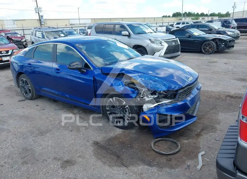 2022 KIA K5 photo