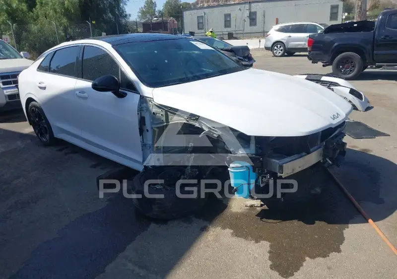 2022 KIA K5 photo