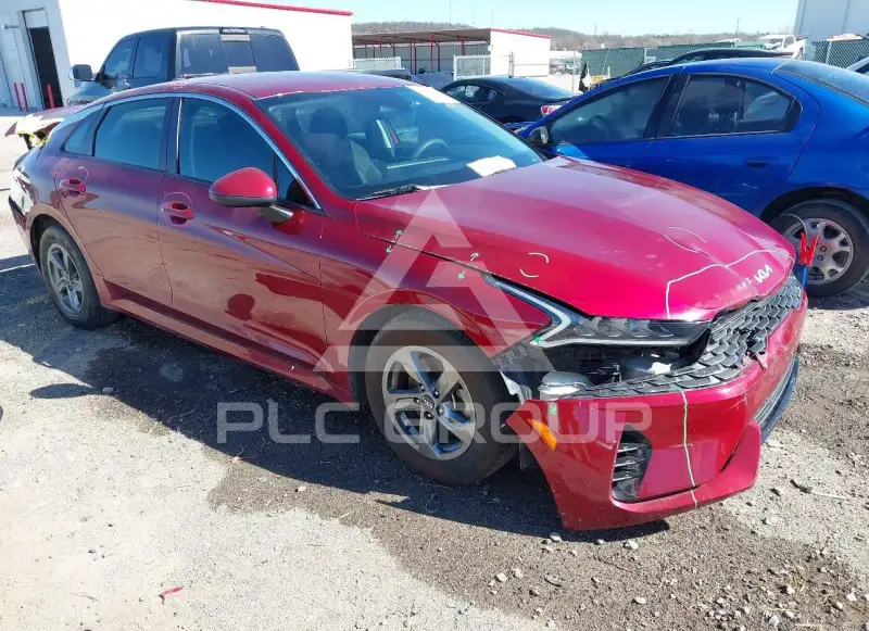 2022 KIA K5 фото