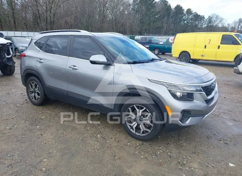 2022 KIA Seltos photo