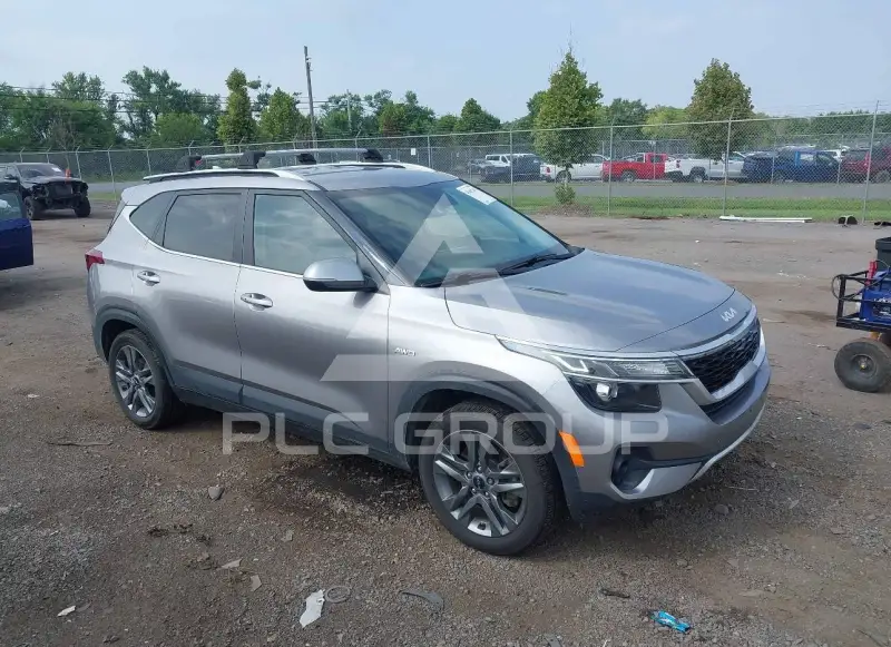2022 KIA Seltos photo