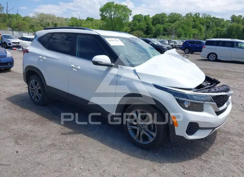 2022 KIA Seltos photo