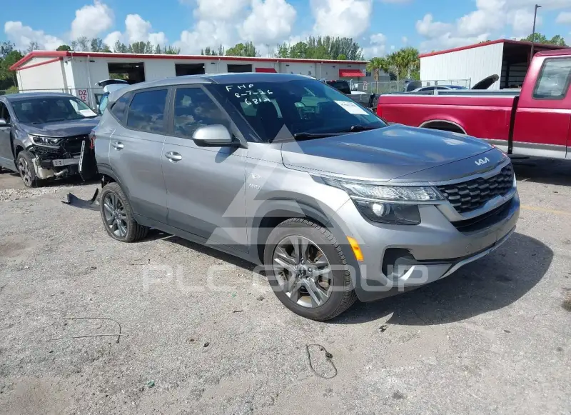 2022 KIA Seltos фото