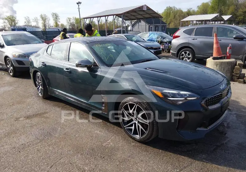 2022 KIA Stinger фото