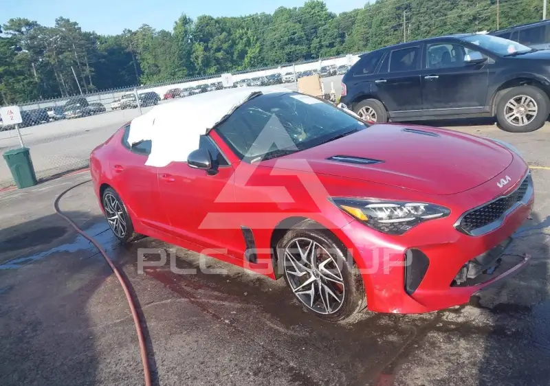 2022 KIA Stinger фото