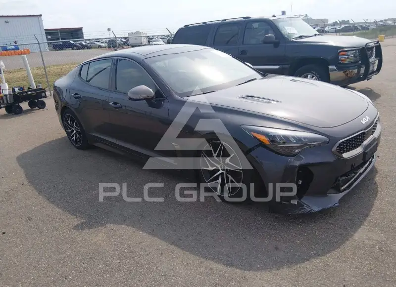 2022 KIA Stinger фото