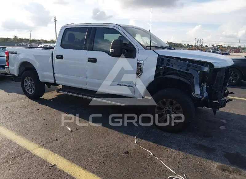 2022 Ford F-250 фото