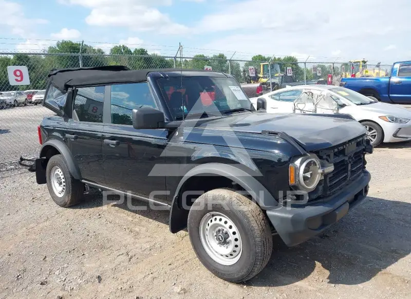 2022 Ford BRONCO фото