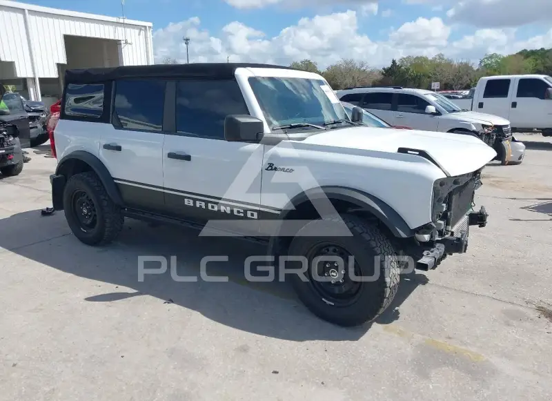 2022 Ford BRONCO фото
