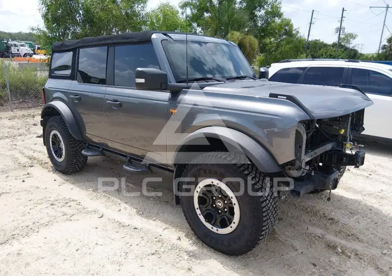 2022 Ford BRONCO фото