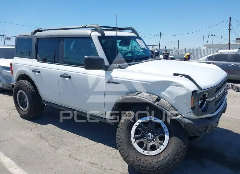 2022 Ford BRONCO фото