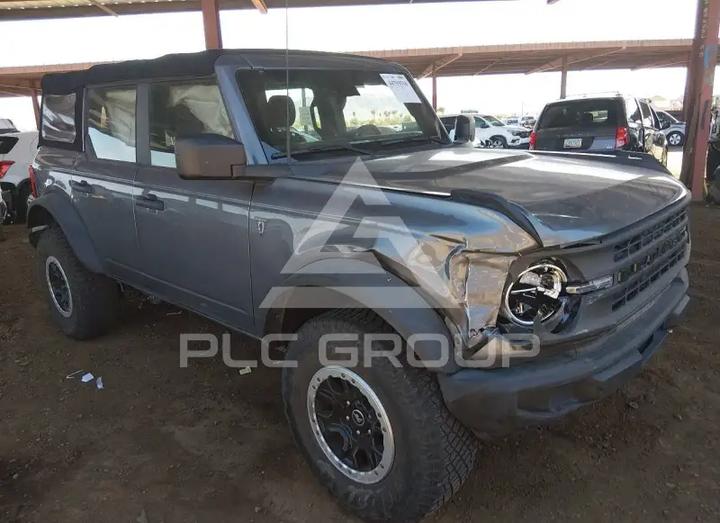 2022 Ford BRONCO фото
