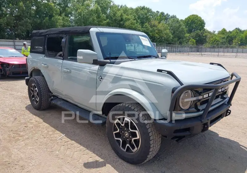 2022 Ford BRONCO фото