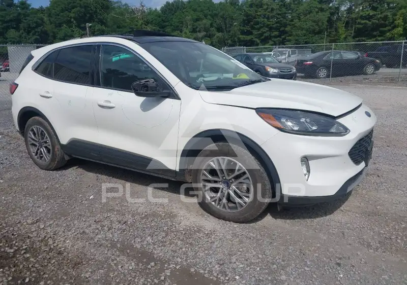 2022 Ford ESCAPE photo