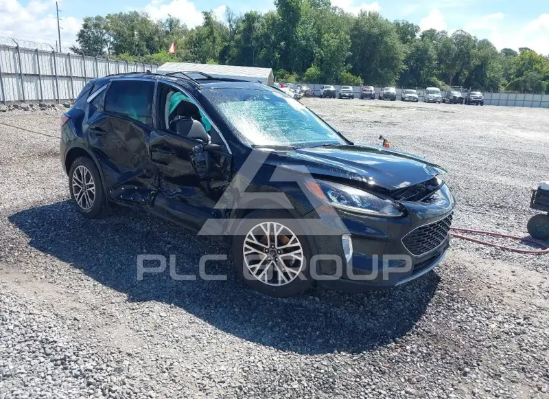 2022 Ford ESCAPE photo