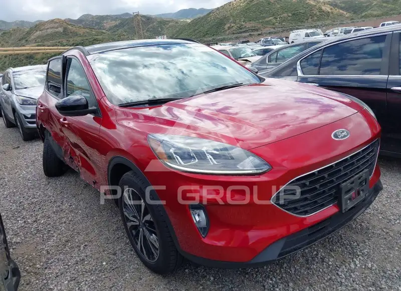 2022 Ford ESCAPE фото