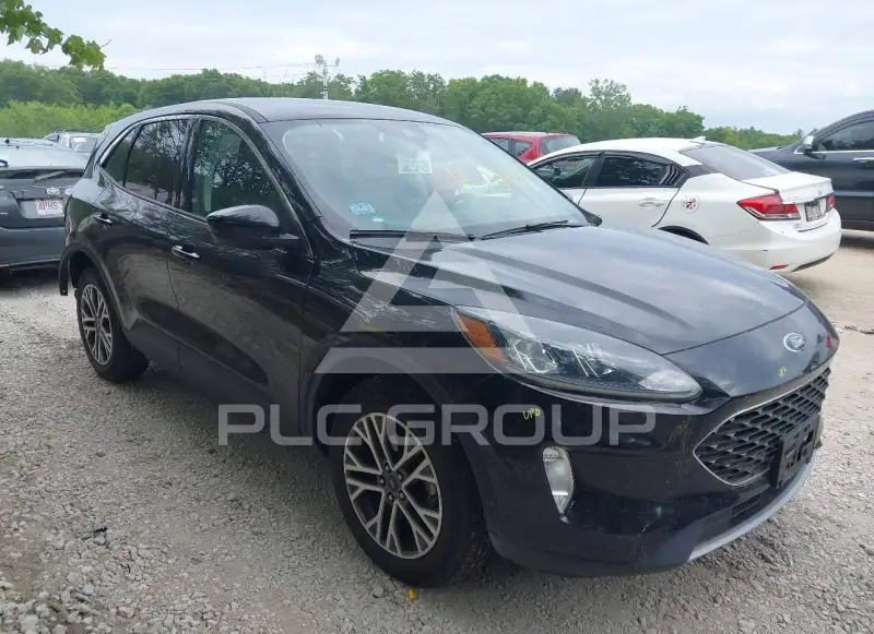 2022 Ford ESCAPE photo
