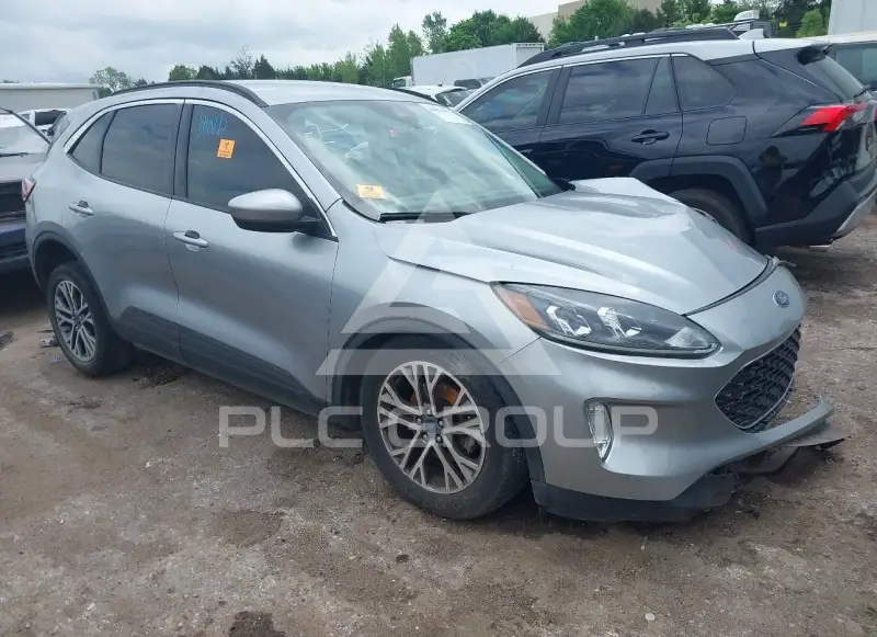 2022 Ford ESCAPE фото