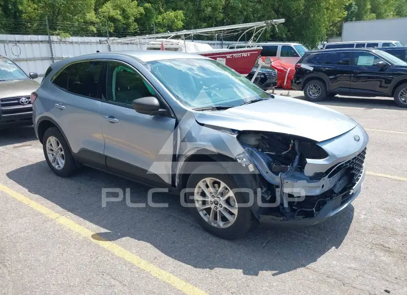 2022 Ford ESCAPE photo