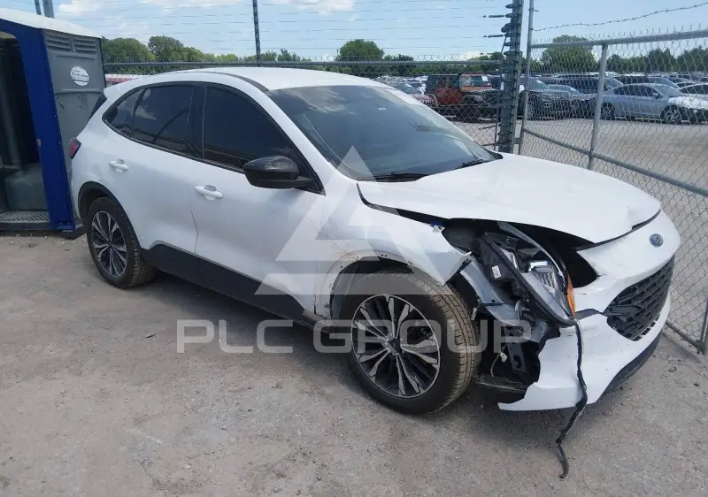 2022 Ford ESCAPE фото