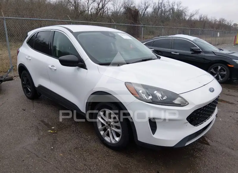 2022 Ford ESCAPE фото