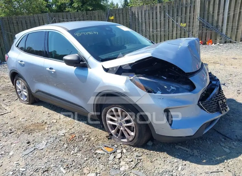 2022 Ford ESCAPE photo