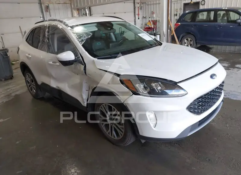 2022 Ford ESCAPE фото