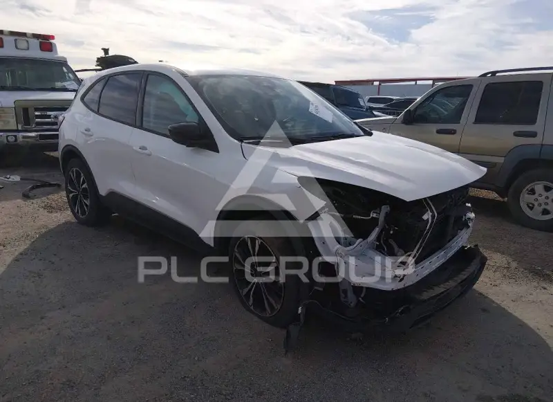 2022 Ford ESCAPE фото