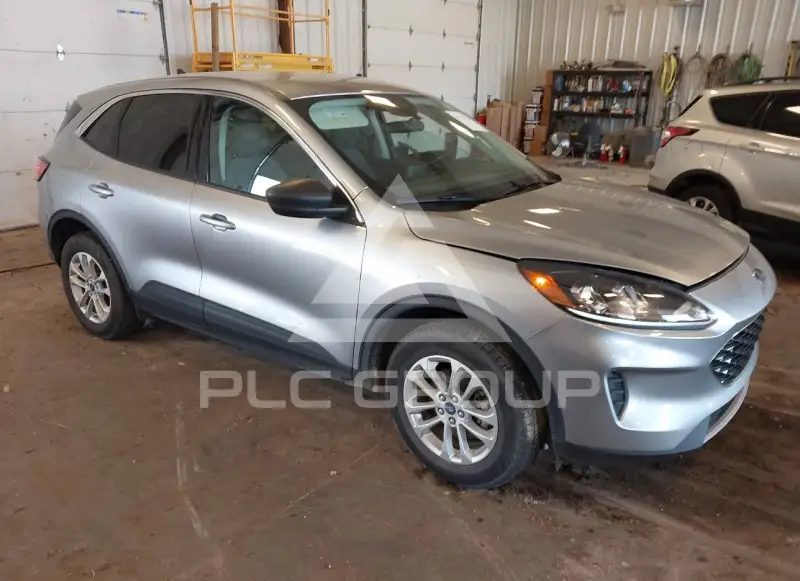 2022 Ford ESCAPE фото