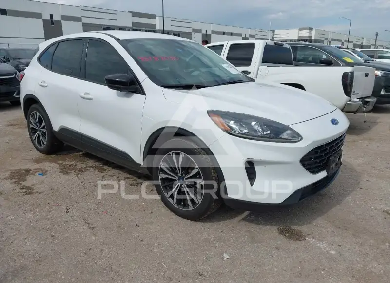 2022 Ford ESCAPE фото