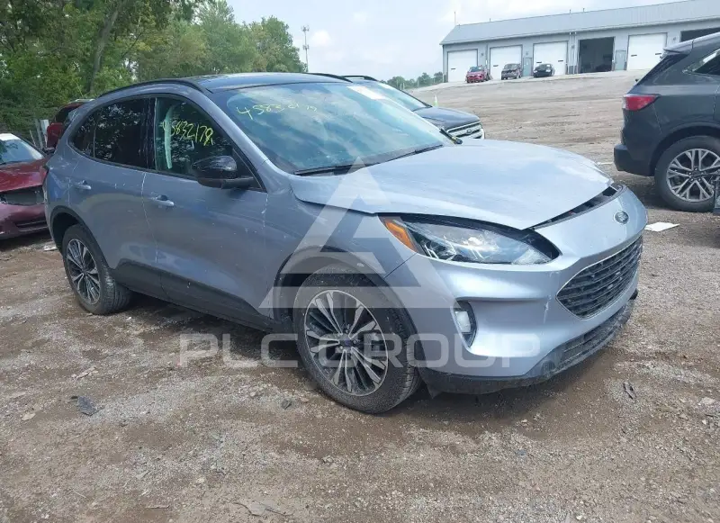 2022 Ford ESCAPE фото