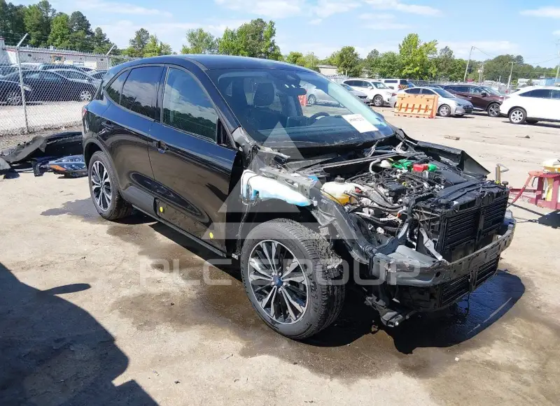 2022 Ford ESCAPE фото