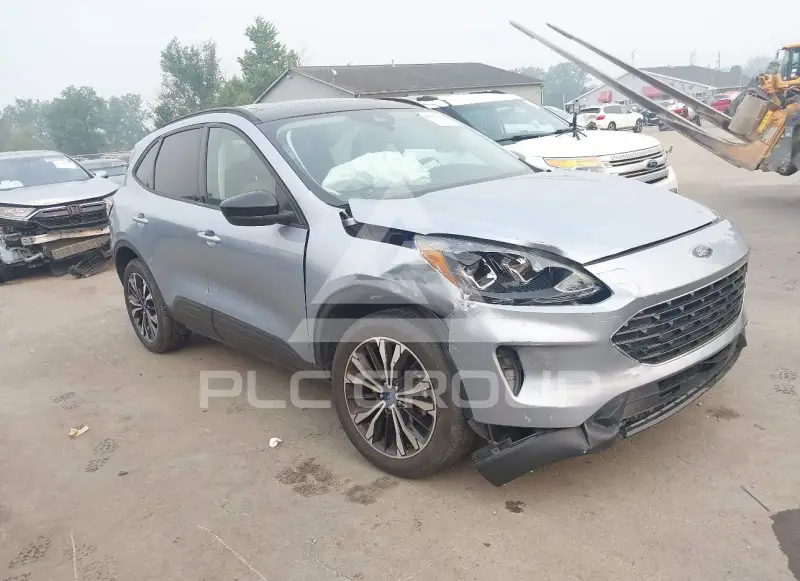 2022 Ford ESCAPE фото