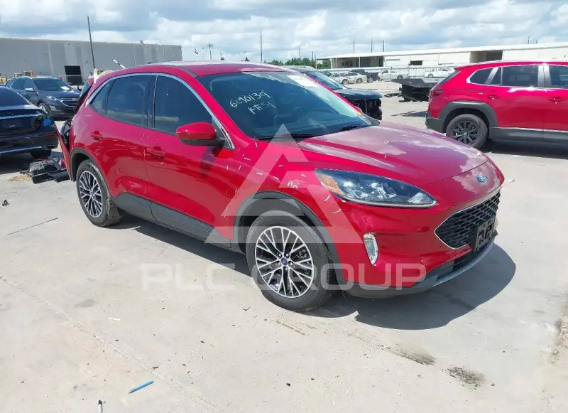 2022 Ford ESCAPE photo