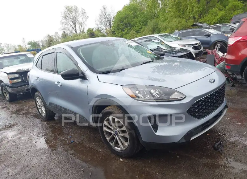 2022 Ford ESCAPE фото