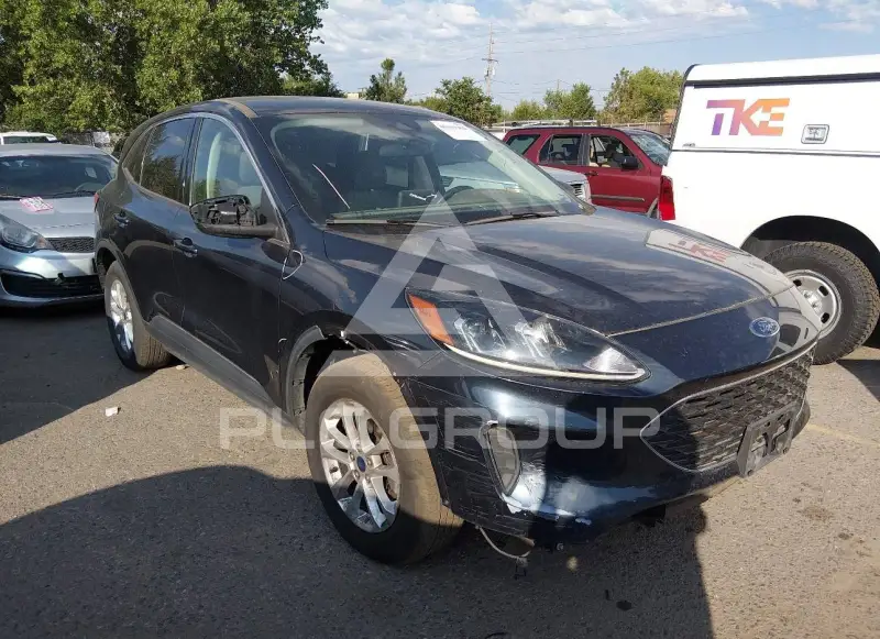 2022 Ford ESCAPE photo