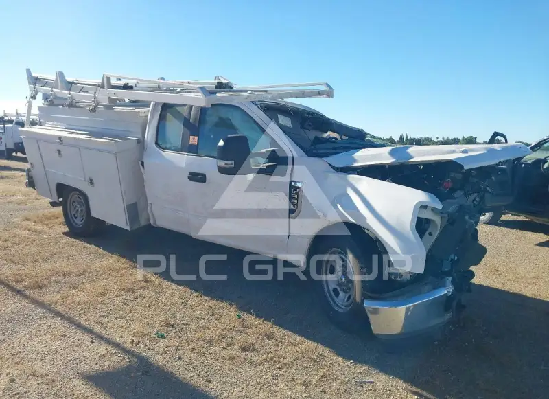2022 Ford F-350 фото