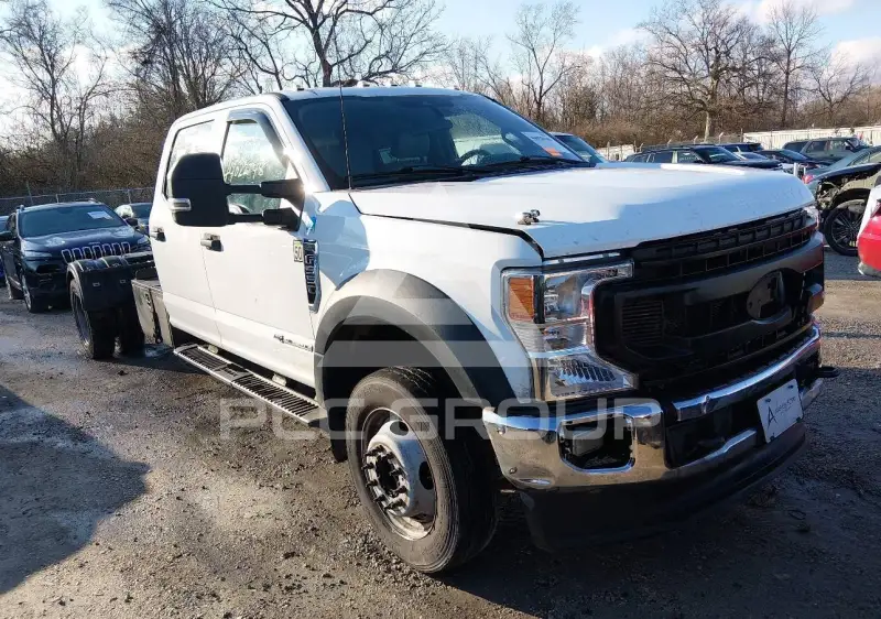 2022 Ford F-550 фото