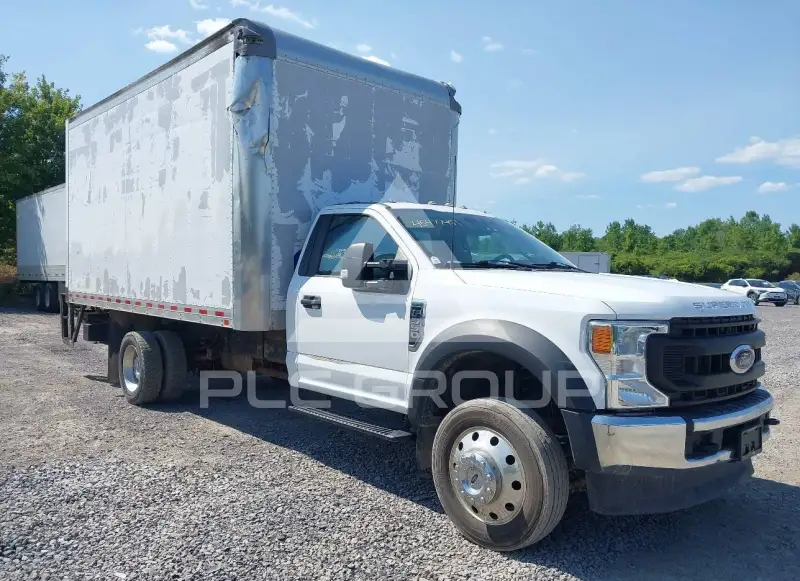 2022 Ford F-550 фото