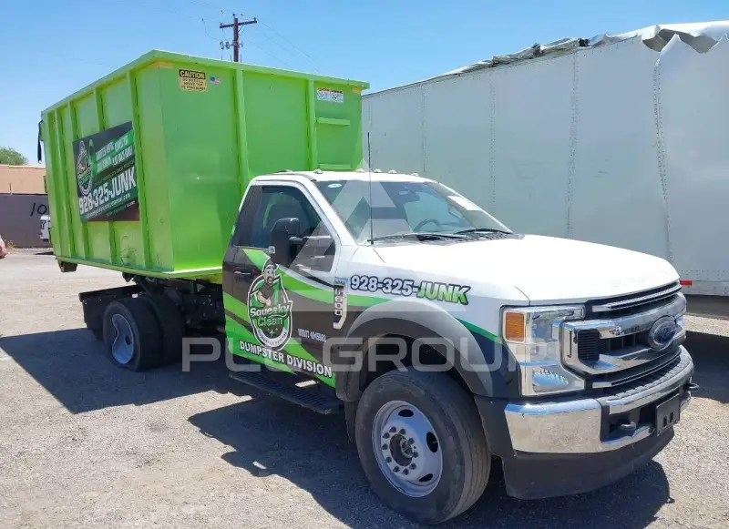 2022 Ford F-600 фото