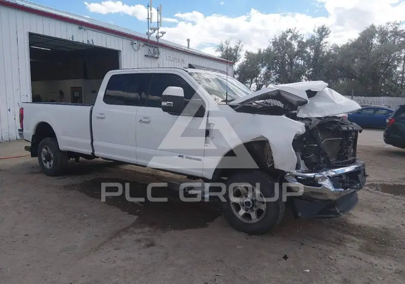 2022 Ford F-350 фото