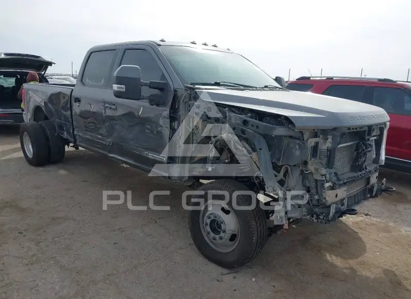 2022 Ford F-350 фото