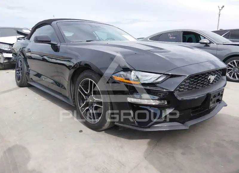 2022 Ford MUSTANG фото