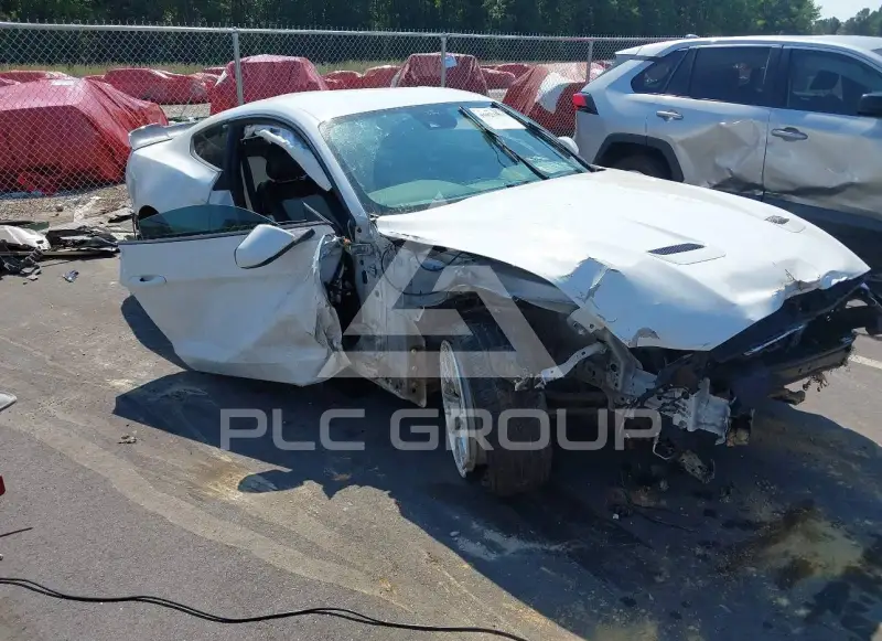 2022 Ford MUSTANG photo