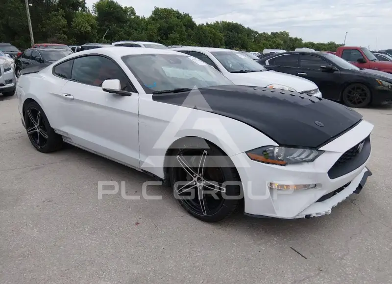2022 Ford MUSTANG фото