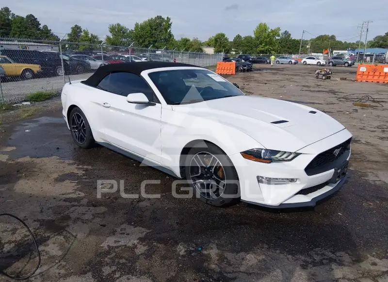 2022 Ford MUSTANG фото