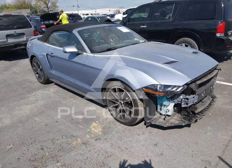 2022 Ford MUSTANG фото
