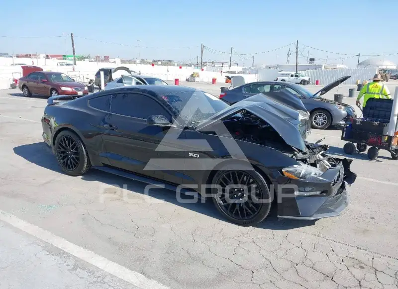2022 Ford MUSTANG фото